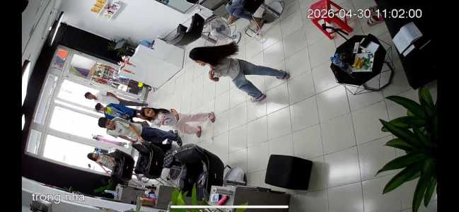 Em sang lại tiệm cho ai muốn khởi nghiệp mà vốn ít  chỉ sẳn vào làm , có đầy