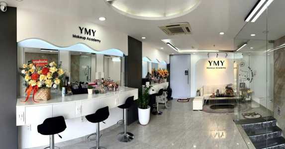 THÔNG BÁO SANG NHƯỢNG CỬA HÀNG MAKEUP TẠI ĐÀ NẴNG