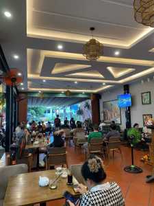 Sang nhượng quán cafe đang hoạt động với lượng khách ổn định đường Lạc H