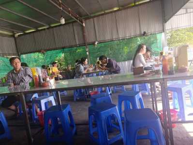 Cần sang quán ăn ngay vòng xoay Mỹ Thạnh An TP Bến Tre