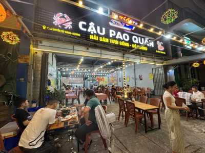 Do bận việc vô lại sài gòn nên cần sang quán nhậu Tại Nguyễn Tất Thành Đà N
