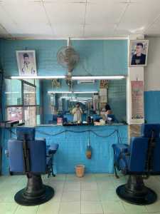 Cần sang tiệm tóc nam......