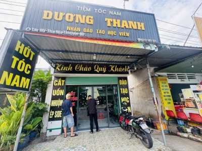 Có 2 tiệm không có thợ nên sang Tiệm tóc nam đối diện chợ Thái hòa 