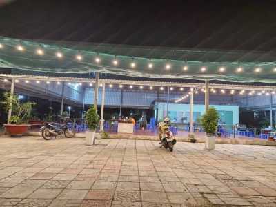 Cho thuê mặt bằng siêu rộng vị trí đẹp ngay ngã tư cầu Trường Long, Tây Ninh