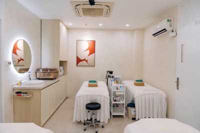 SANG NHƯỢNG SPA ĐANG HOẠT ĐỘNG  VÀO KINH DOANH NGAY TẠI KHƯƠNG MAI, HÀ NỘI