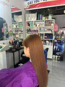 cần sang tiệm tóc và nail ở Hoà Xuân, đường Nguyễn Hiến Lê Đà Nẵng