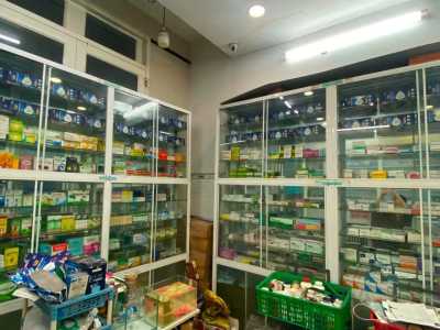 Cần sang Tiệm Thuốc nằm ở Trần Khắc Chân ngay chợ Hóc Môn