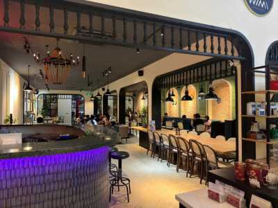 SANG NHƯỢNG MẶT BẰNG........