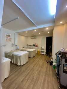 cần nhượng lại cửa hàng spa ở phố Nguyễn Lương Bằng - Đống Đa- Hà Nội