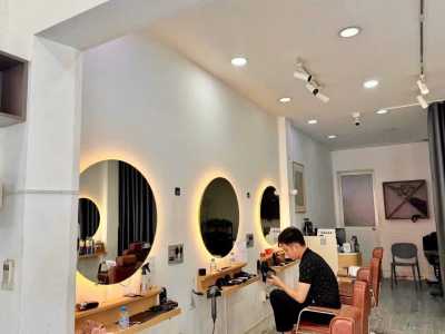 sang nhượng mặt bằng kinh doanh làm tóc  