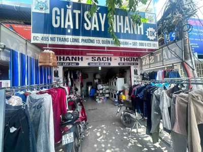 CẦN SANG GẤP TIỆM GIẶT SẤY.
