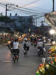 Cần sang mặt bằng kinh doanh siêu đẹp sầm uất lại ở giữa chợ  117 Đoàn Thị