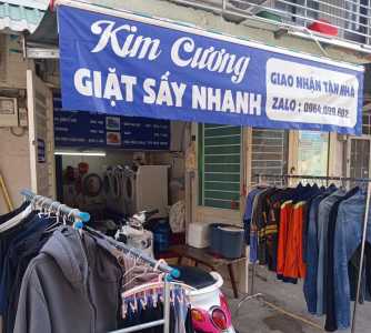 cần sang tiệm đang kinh doanh ở Huỳnh Tấn Phát - Quận 7 .