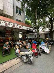 Không có người quản lý e cần sang lại quán cafe đang kinh doanh ổn định