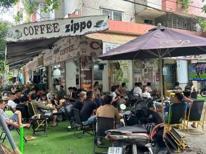 Không có người quản lý e cần sang lại quán cafe đang kinh doanh ổn định