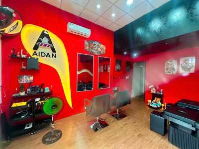 sang mặt bằng tiệm tóc giá 65tr có thương lượng