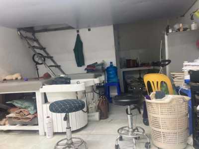 CẦN SANG CỬA HÀNG TÓC......