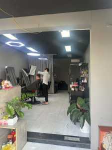 không thể tiếp tục làm nghề nên muốn sang lại Tiệm Tóc Nam