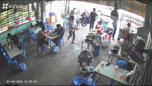 CẦN SANG GẤP QUÁN CƠM (Hạ Trắng)Quốc lộ 13 Thới Hòa Bến Cát Bình Dương       