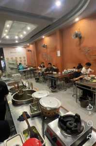 SANG NHƯỢNG QUÁN BÚN BÒ.....