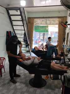 CẦN SANG NHƯỢNG TIỆM TÓC NAM MÁY LẠNH GIÁ SANG CHỈ 2X TRIỆU
