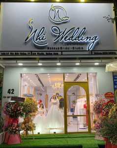 SANG STUDIO CƯỚI: .............
