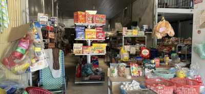 cần sang quán tạp hóa..........