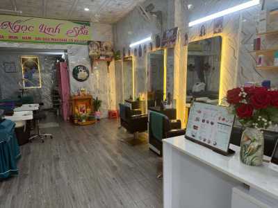 CẦN SANG TIỆM SPA ,....,.,