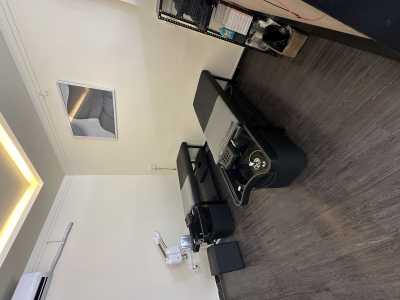 sang tiệm tóc nam đang hoạt động 1