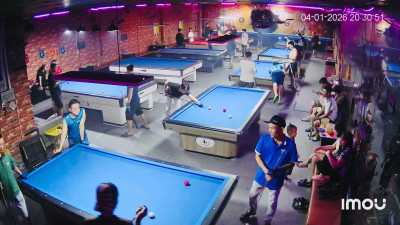 Sang CLB Bida 10 bàn - 270tr