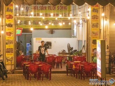 Cần sang quán nhậu đường biển Nguyễn Tất Thành