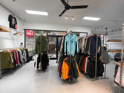 Chính chủ cần Sang gấp shop áo quần, đường Ngô Gia Tự, Vĩnh Ninh, Tp Huế