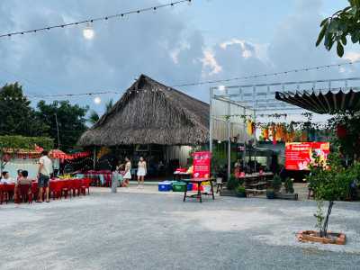 Sang Quán ăn Sân vườn tại chợ Vĩnh Tân