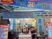 Do vợ sắp sinh không có ai bán nên cần sang quán BánhCanh