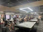 Cần sang nhượng quán bi.a diện tích mặt sàn 430 m2,Giá thuê 26tr/ tháng tầng 5 tạ