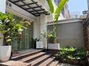 Em cần sang lại tiệm nail Phú Nhuận