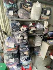 Mình cần sang tiệm giặt sấy ở Tân Phú