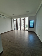 Cho thuê nhà riêng Ngoại giao đoàn: DT75mx7 tầng, có thang máy, hầm, ô tô đỗ cửa
