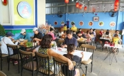 Sang quán ăn 1 trệt 2 lầu mặt tiền đường lớn Phú Mỹ Hưng, đông dân cư.